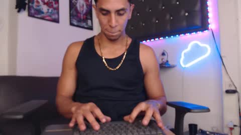 simon dice online show from March 7, 6:33 pm