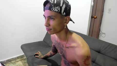 monkeyd_66 online show from December 16, 11:33 am