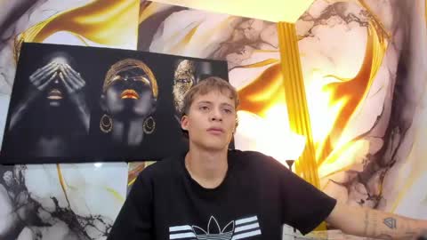 mono_blonde online show from May 30, 11:52 am