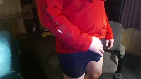 Kingalby817 online show from December 29, 8:11 am