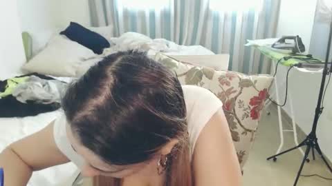 Monse online show from March 22, 9:35 am