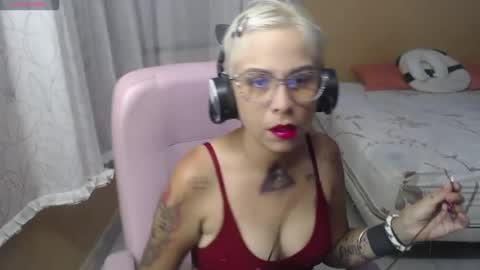 Luna online show from June 12, 10:53 pm