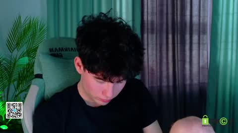 moon_gloww online show from March 29, 2:46 am