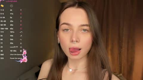 moon_puzzles online show from April 11, 7:07 pm