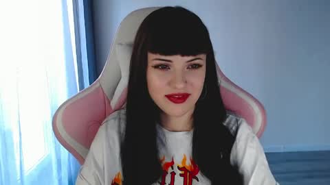  sophie  online show from April 19, 3:02 pm