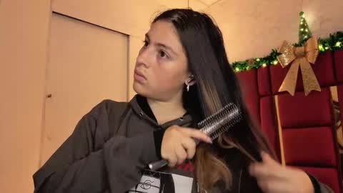 Winy online show from December 3, 11:33 am