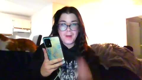 Snapshot of moonbutterfly94 chatting on October 1, 2:54 am moonbutterfly94 online show from October 1, 2:54 am