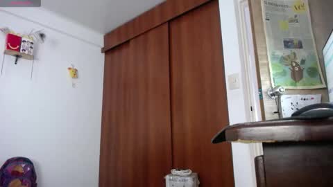 moonlunita online show from February 16, 8:40 pm