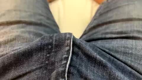 Me online show from April 8, 11:57 am