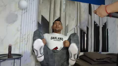 MORGAN AND MEGAN online show from November 7, 11:34 am