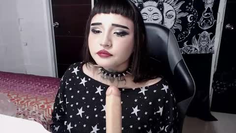 Morgan Moon online show from December 20, 9:00 pm