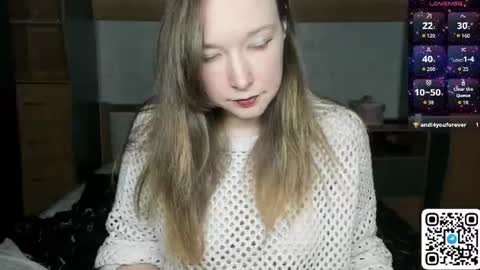 Lisa 3 online show from June 13, 4:39 pm
