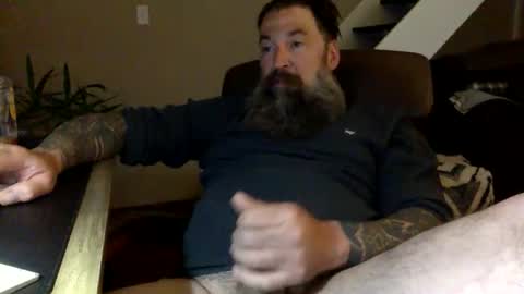 mountainman69696 online show from April 29, 8:08 am