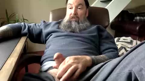 mountainman69696 online show from April 24, 4:09 pm