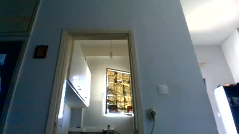 mppempis81 online show from April 21, 5:58 am