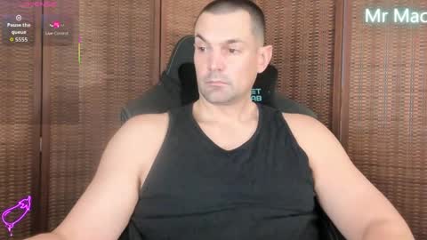 Cam online show from April 15, 8:09 pm