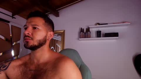 MIKEE online show from October 9, 3:45 am