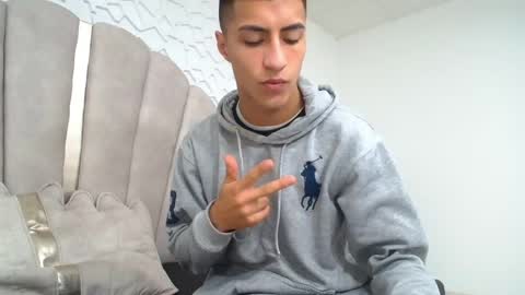 Mr Porn  online show from June 6, 12:44 pm