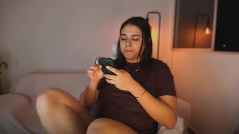 Laura online show from September 23, 2:38 am