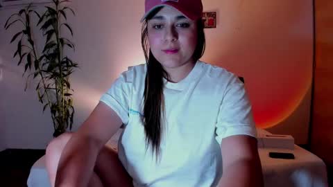 Laura online show from January 10, 11:00 am