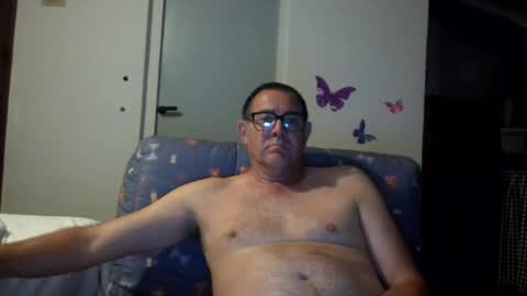 Mrcaruso online show from August 4, 6:59 pm