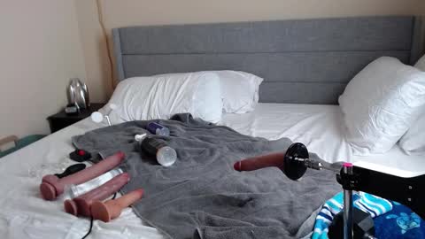 MrCoffee online show from November 26, 5:16 am