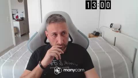 mrdr000 online show from March 20, 11:59 am