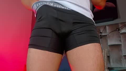 Mr Fox online show from February 25, 8:01 pm