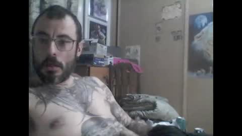 mrfumao online show from November 5, 7:05 pm