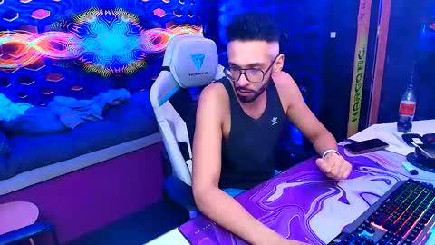 mrlongplay835366 online show from March 8, 7:01 am