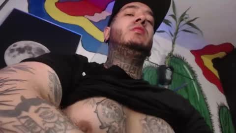 Snapshot of mrmanny__ chatting on September 18, 4:38 am mrmanny__ online show from September 18, 4:38 am