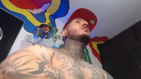 Snapshot of mrmanny__ chatting on February 7, 8:01 am mrmanny__ online show from February 7, 8:01 am