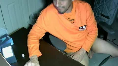 Snapshot of mrmarcxxcam chatting on September 28, 2:31 am MrMarc online show from September 28, 2:31 am