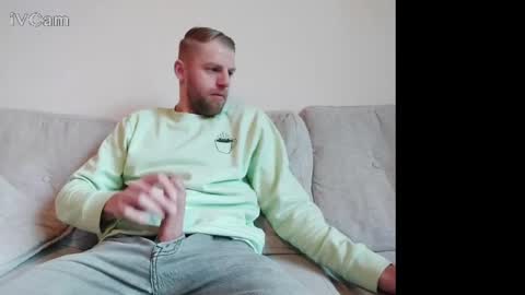 mrnobody6209 online show from March 3, 7:10 am