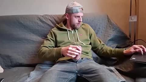 mrnobody6209 online show from March 29, 5:25 pm