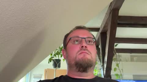 mrosenth81 online show from March 30, 3:45 pm