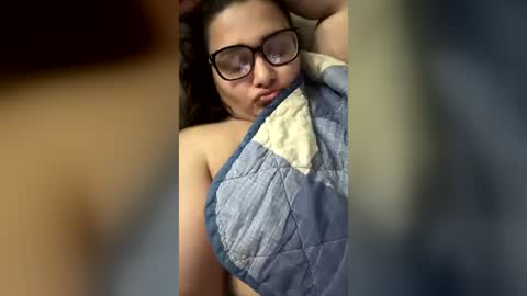 mrsdollylynn online show from June 12, 11:48 pm