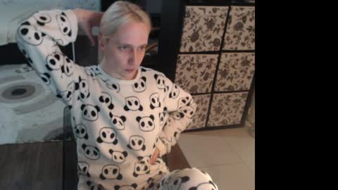 Sasha online show from April 21, 7:43 pm