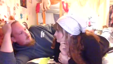 MrsLuna19 online show from December 29, 7:43 pm