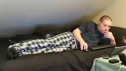 Snapshot of mrxhere chatting on January 24, 6:56 pm mrxhere online show from January 24, 6:56 pm