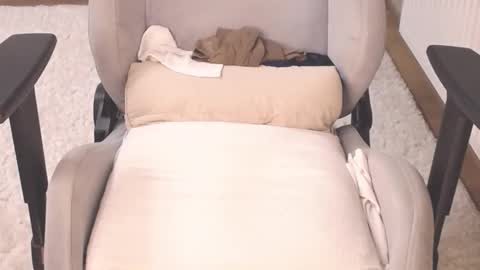  Tips are the best compliments dont forget to add in fav  online show from November 17, 6:05 am