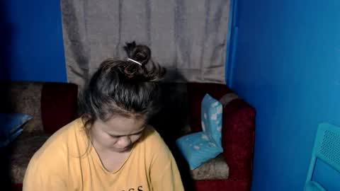 Nathalie online show from February 6, 11:09 am