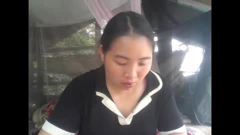 ms_pham online show from April 17, 9:33 am