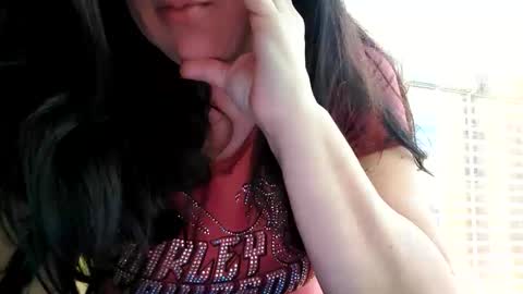 msmomy69 online show from January 19, 3:22 pm