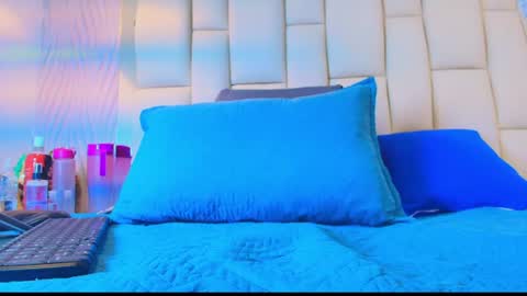 FERNANDA 3 online show from June 12, 3:27 am