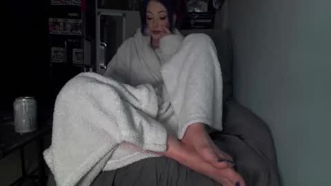 MsVioletx online show from March 25, 7:09 pm