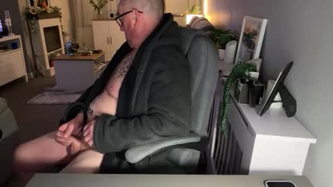 mtb1697 online show from March 28, 12:34 am