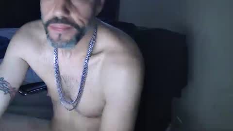 Muffdiver online show from February 16, 11:38 am