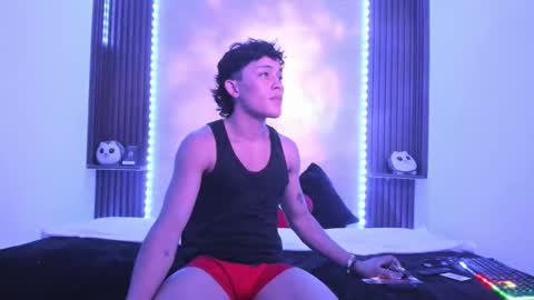 Mullet online show from December 8, 10:03 pm