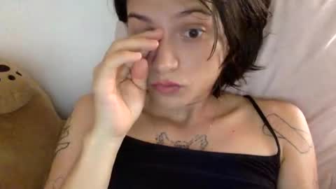 Snapshot of munchi_ chatting on January 29, 1:49 pm   online show from January 29, 1:49 pm